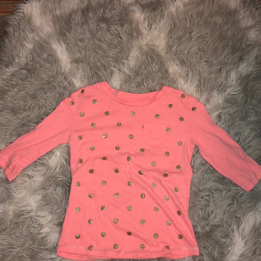 2 girls long sleeve and quarter sleeve T-shirts